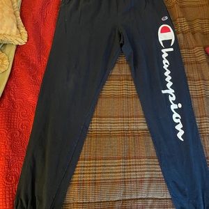 Men’s size large Champion sweat pants/joggers